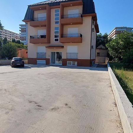 Biser Apartmani Podgorica Bagian luar foto